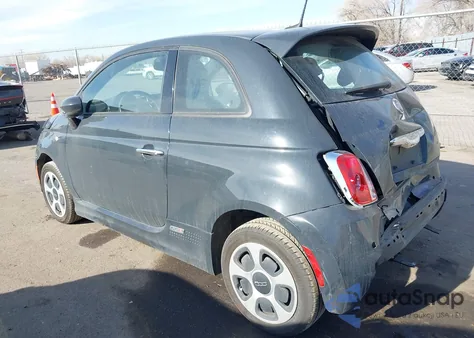 2017 Fiat 500E Battery Electric from USA, damaged, VIN 3C3CFFGE7HT621027